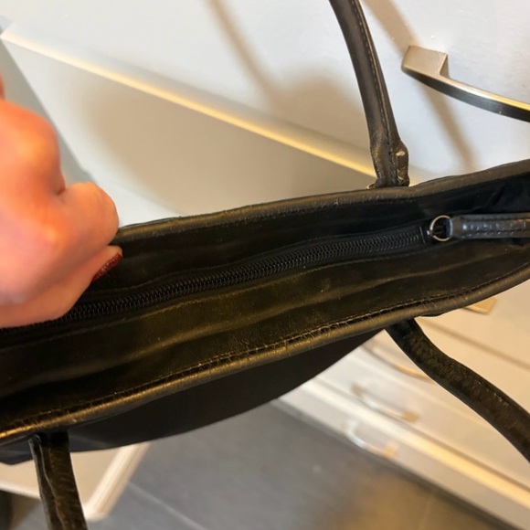 Vintage Gucci Black Nylon Tote Bag - Picture 4 of 8